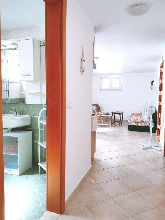 Apartment Daudi บานโจเล ภายนอก รูปภาพ